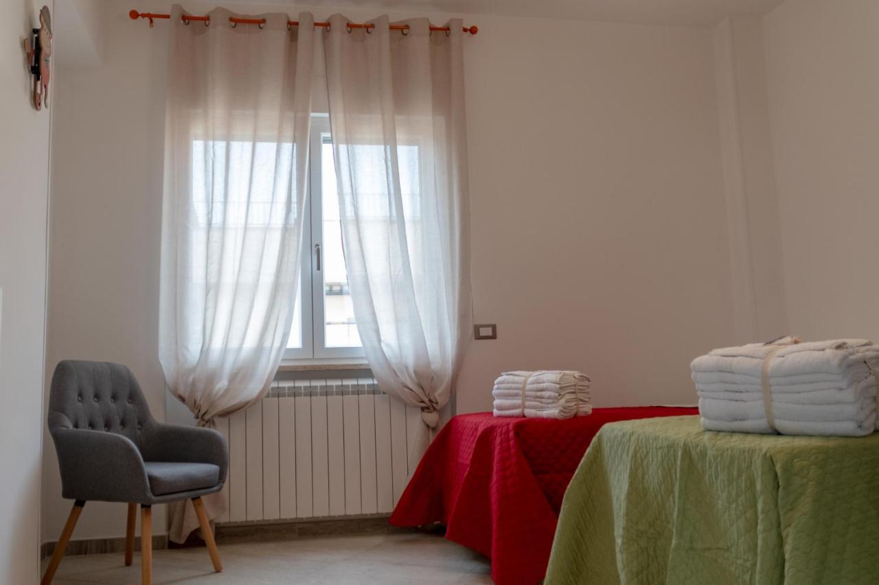 Appartamento Tutto Ristrutturato Terracina Buitenkant foto